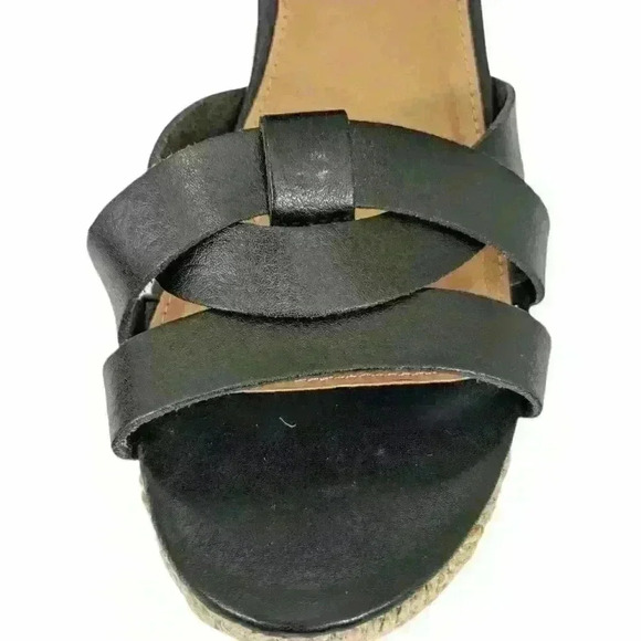 Time and Tru Women's Woven Band Wedge Sandals - Picture 5 of 8